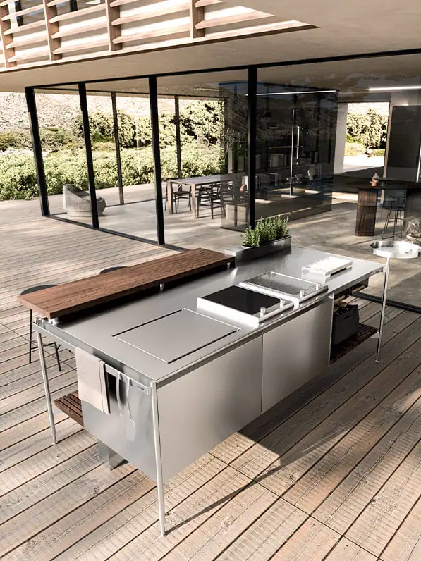 Solaria linear wall configuration